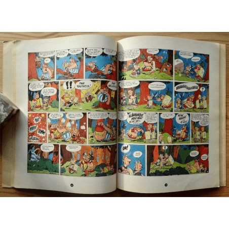 Asterix T.03 - Asterix en de Goths - B - Eerste Belgische editie - (1963) Asterix en de Goths, originele Belgische gebroken edit