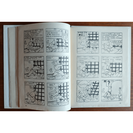 Tintin T.01 / Hergé / Tintin in het land van de Sovjets / C - N&B + Bezoekkaart Hergé - EO - (1930)