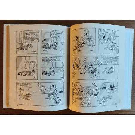 Tintin T.01 / Hergé / Tintin in het land van de Sovjets / C - N&B + Bezoekkaart Hergé - EO - (1930)
